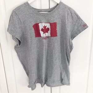 3/$30 Old Navy XL Canada Day Canadian Flag Heather Grey T-shirt 2009 100% Cotton